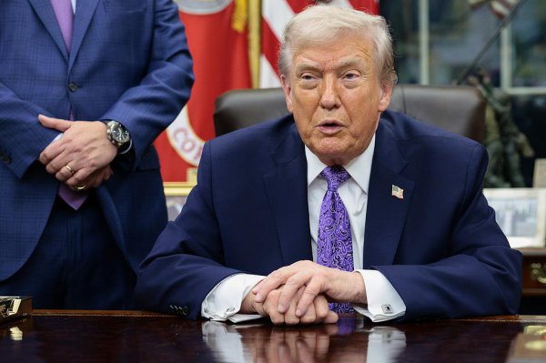 特朗普：不原意其不雅点的东谈主不会成为好意思联储主席